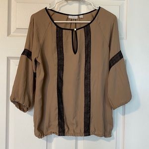 🪴 3/$10 New York & Company Blouse